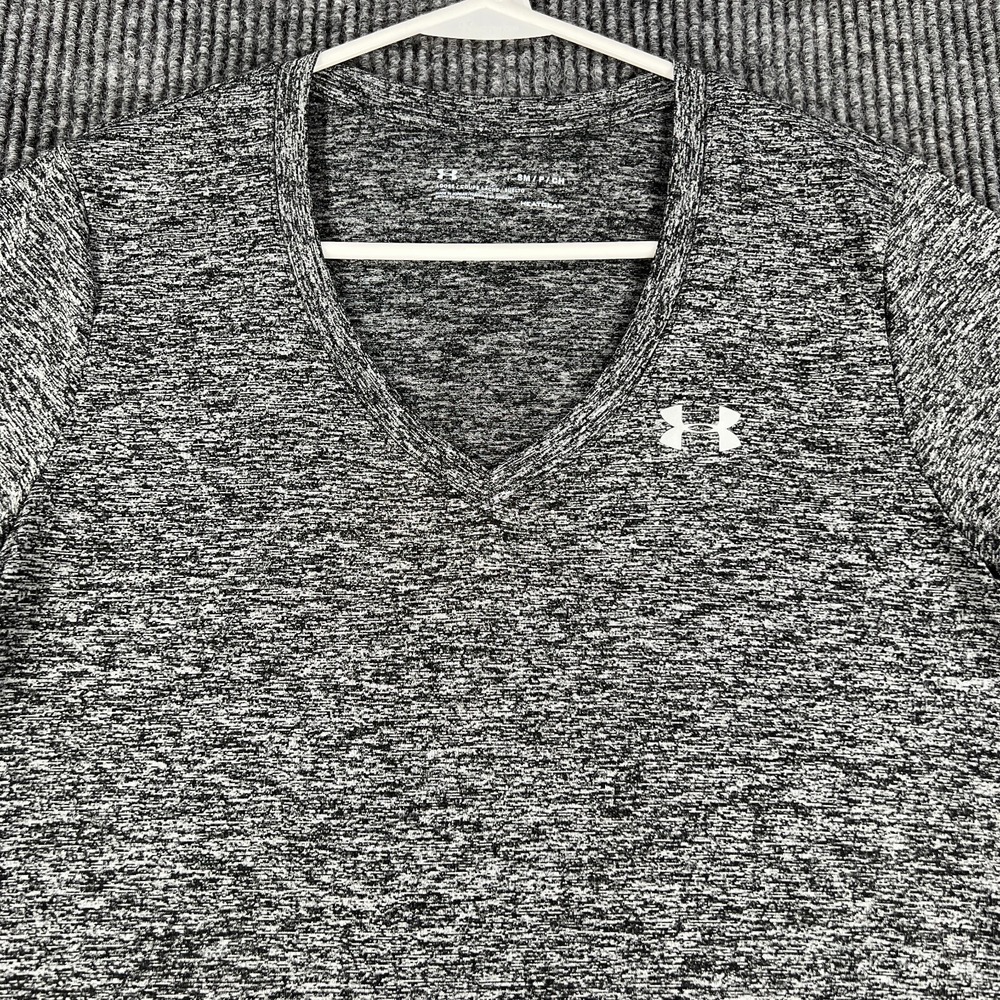 Under Armour Shirt Womens Small Gray V Neck Short Sleeve Heat Gear Active Gym
